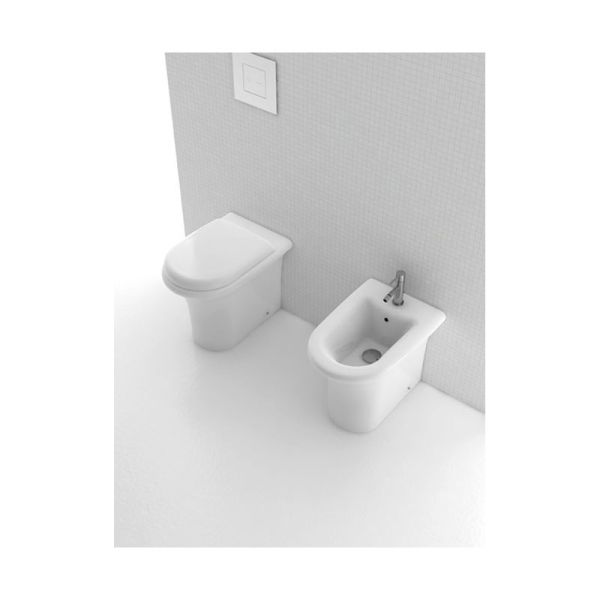 Bidet Filo Parete Moderno Design H2O CERAMICHEMIRANDA